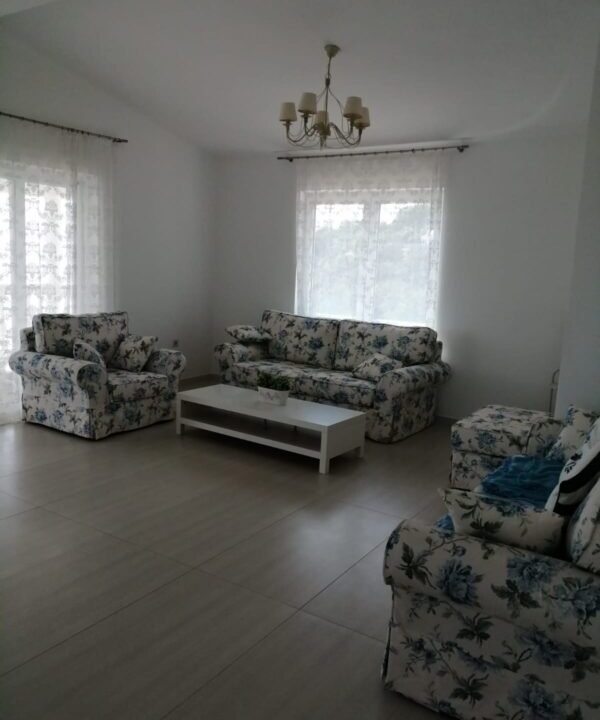 93f94532-b39e-4605-ad3d-9e302378cf80